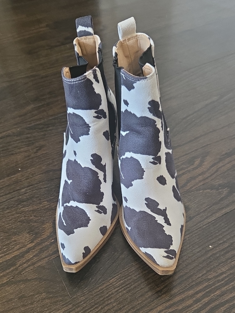Women's Cow Print Pointed Toe Ankle Boots - Black & White